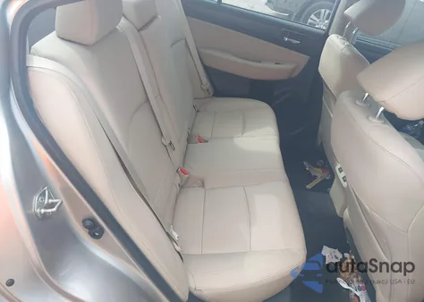 2016 Subaru Legacy 2.5I Limited z USA, uszkodzony, nr VIN 4S3BNAN60G3033344